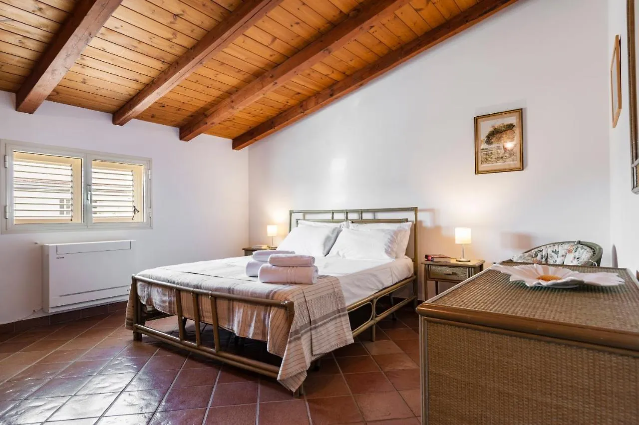 Appartamento La casa sul mare Donnalucata  Italia
